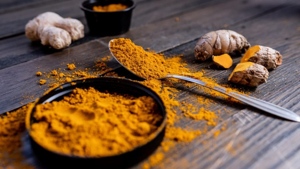 Ground turmeric