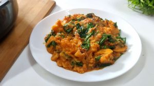 Spinach-Infused Yam Pottage Cooking Tutorial